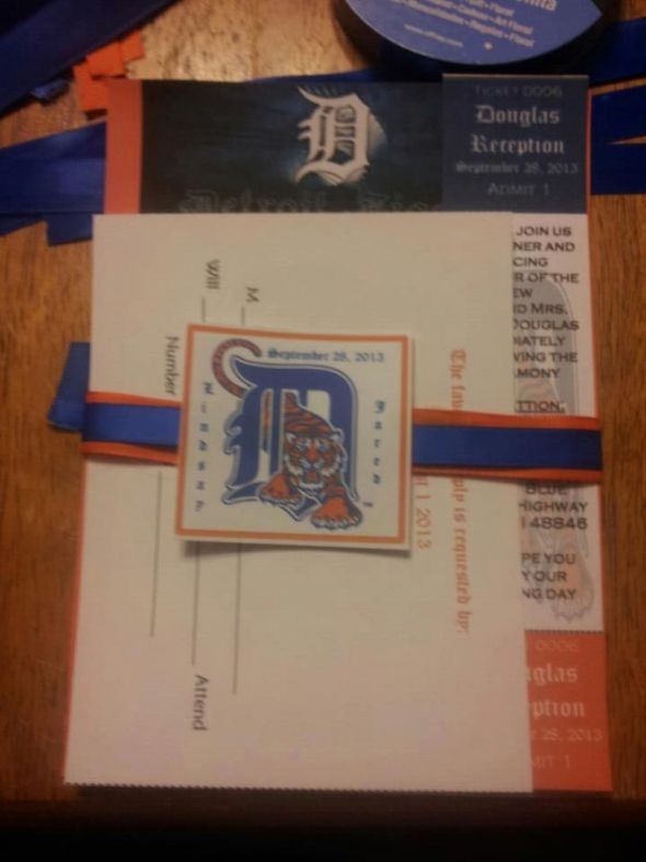 DETROIT TIGERS THEMED WEDDING