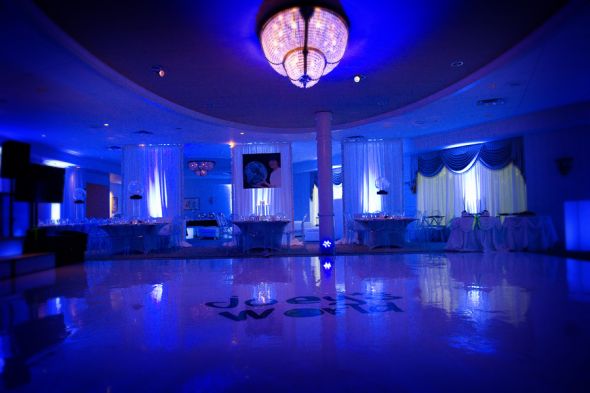 Please help me find a reception hall in Philadelphia Pa that allows outside food :  wedding philadelphia pa philadelphia philly halls budget bridestobe under10k diy receptionvenues venues Classic Photo 480