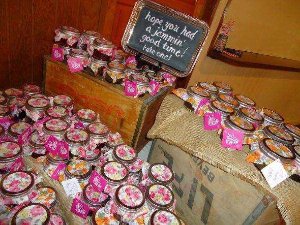 Jam Favors