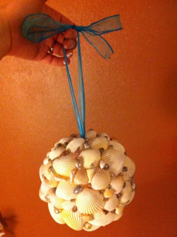Seashell Pomander Ball : wedding beach summer kissing ball pomander pink turquoise teal inspiration ceremony diy Kissingball