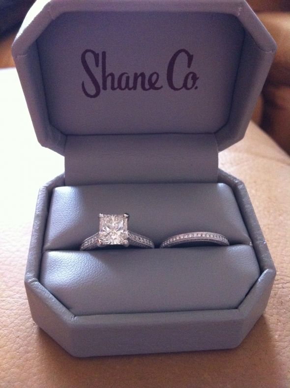 The ring that called your name! Show it off! (plus new ring porn!) :  wedding dream ring engagement ring unique ring proposal My Ring