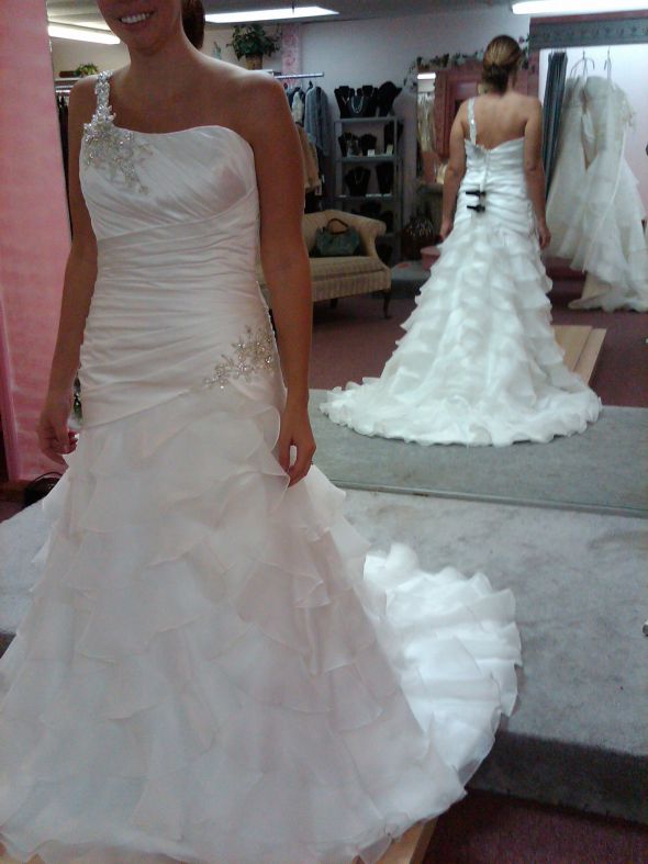 Dress remorse....Casablanca :  wedding casablanca dress remorse 1985 1 Utf 8BSU1HMDAyMDEtMjAxMTEwMTUtMTMwMy5qcGc 1