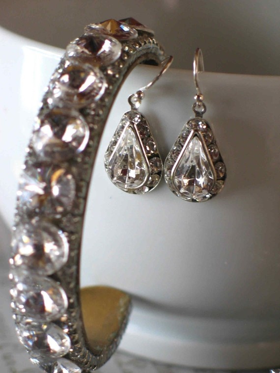 Wedding Jewelry :  wedding bling bridal jewelry necklace Il 570xN 196175405