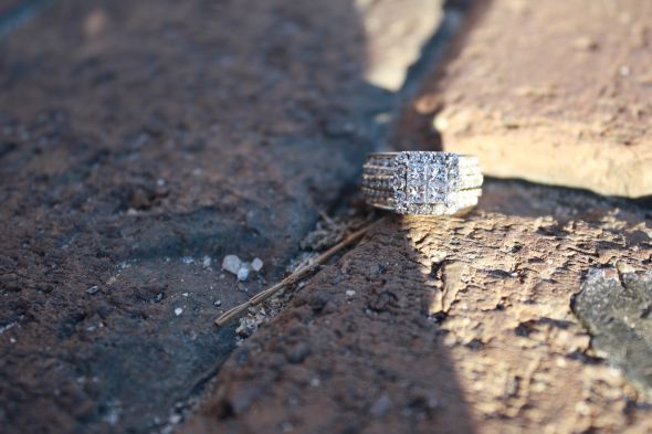 is my ring pretty? Dont lie. :  wedding IMG 7124