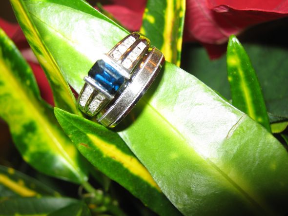 Thought on sapphires? :  wedding saaphire engagement rings IMG 0551