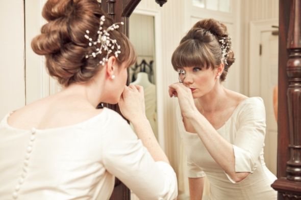 Any brides out there doing their own makeup? : wedding makeup blush diy Vintage Alabama Wedding 07