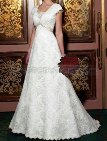 Wedding Dress HELP Needed Pic Heavy wedding wedding dress choosing a 