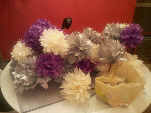 DIY paper brides... information is needed please! :) : wedding inexpensive pomanders paper flowers oragomi 31 Tissue Flowers