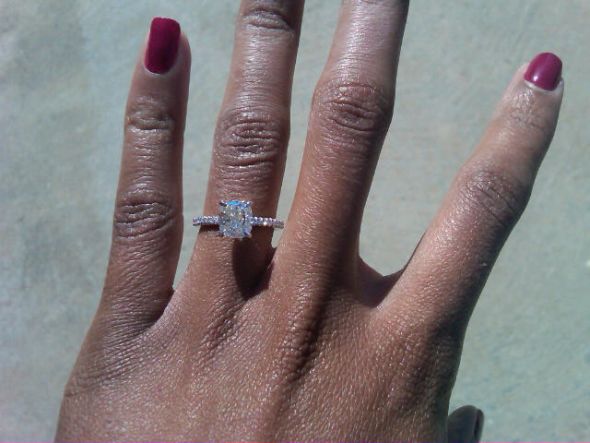 The long wait is over!! :  wedding cushion pave band solitaire henri daussi IMG 20111123 00020
