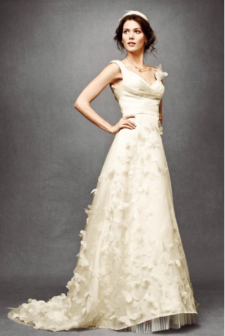 Help me find a gown that makes you think enchanted princess!! :  wedding dress dresses wedding dress gown enchanted princess princess dress Screen Shot 2012 01 09 At 9.22.33 PM 1