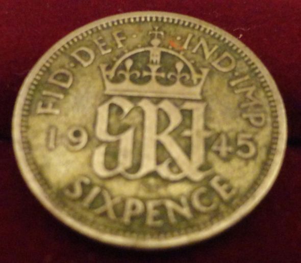 Sixpence in shoe? :  wedding silver sixpence shoe something old new borrowed blue DSC00144