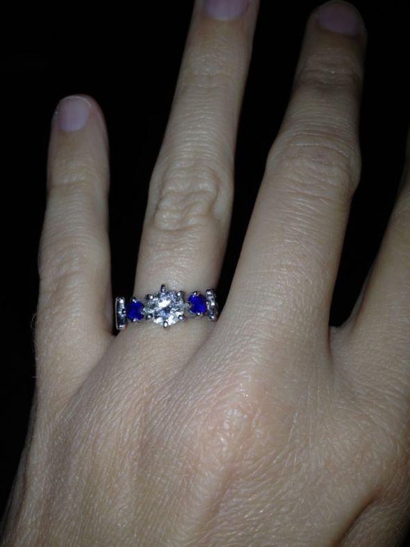 Show me your 3 stone rings with carats of stones! :  wedding 3 stone 1 three stone 1 carat engagement ring ring porn ring 3 stone three stone engagement picture side stones Ring
