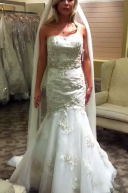Allure? : wedding a Dresssss