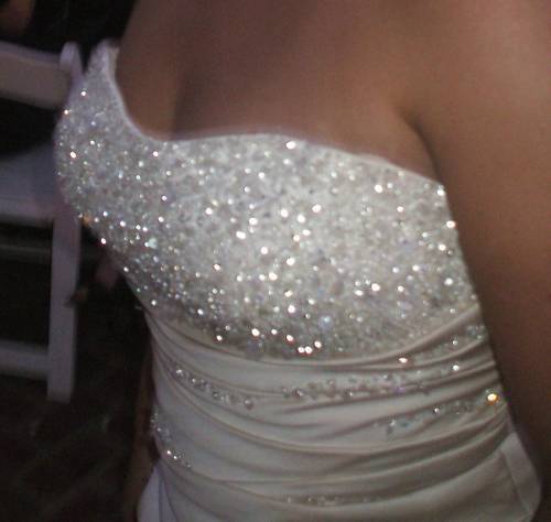 need opinions on my dress please be more then honest :  wedding KGrHqFjkE6623E3p9BOw4LZTBw60 12