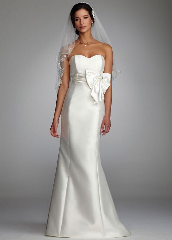 FOUND MY DREAM DRESS! (Along with shoes, tiara & garter ;)) :  wedding Dbi S11 488085d Front.jpg