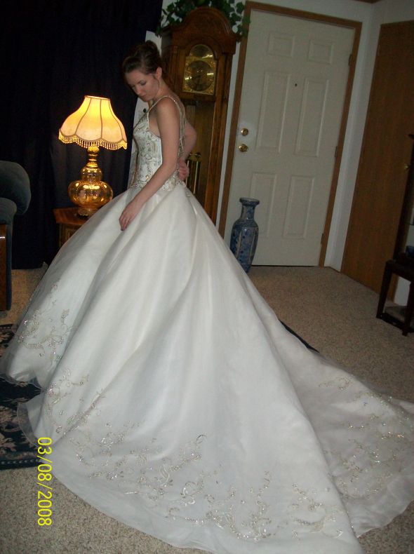 The One :  wedding allure allure 8598 dress ivory white 100 0659