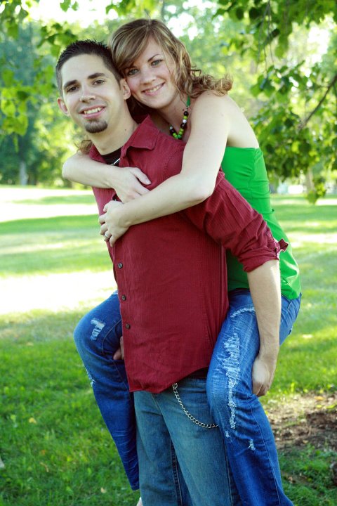 Show me your E-pic for announcement! :  wedding e pic winter engagement announcement pictures newspaper ideas photos pics 320082 231276190252888 1010301179944157 591092 1343966879 N