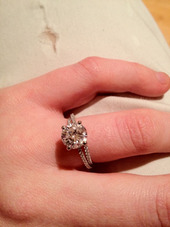 Have you got an HEIRLOOM engagement ring (or stone)? STORY! :  wedding ring engagement vintage heirloom diamond setting Ring Top View