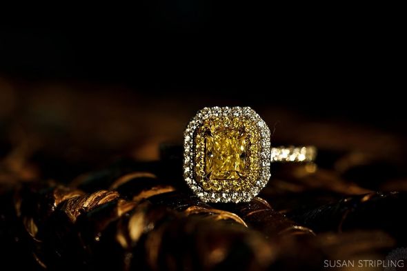 I want to see some color e-rings! :  wedding 315956 289810921049379 104854876211652 980924 775982102 N
