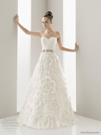 Looking for a similar dress wedding aire barcelona naipe organza dress a 