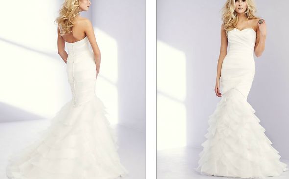 Looking for this dress or similar :  wedding finished mermaid ruffles trumpet fishtail edges 1511 Mikaella