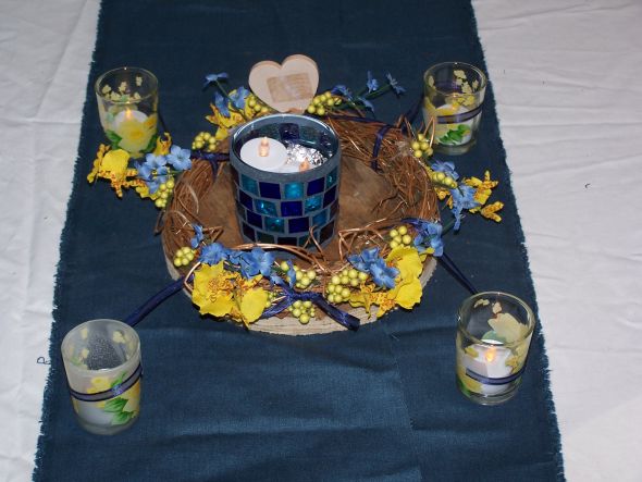 My DIY centerpieces and boutoniers....tell me what you think :  wedding diy flowers fake flowers 100 1739