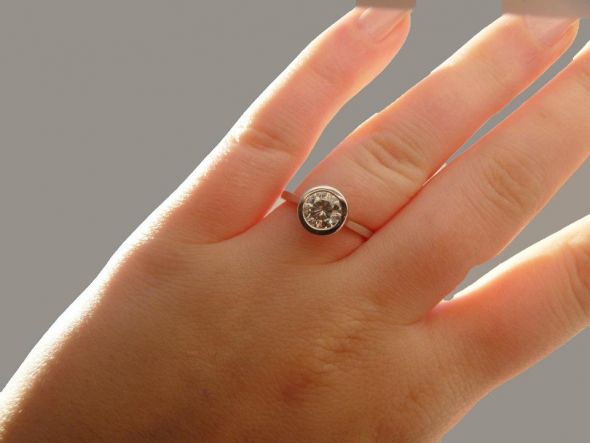 my review of unenhanced moissanite and MoissaniteCo (pics)! :  wedding moissanite moissaniteco moissanite co 1 unenhanced moissanite ring round solitaire 381168 10150691336394951 610564950 12018667 1631074767 N