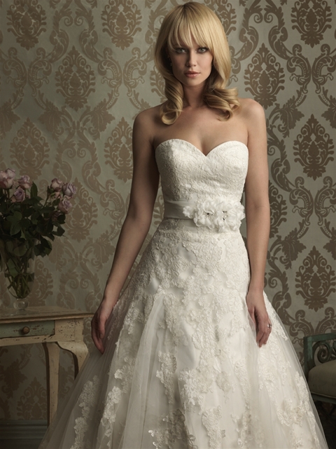 Selling ALLURE BRIDALS 8858 BRAND NEW (w/ tags) SIZE 8 : wedding white dress 7 8858c