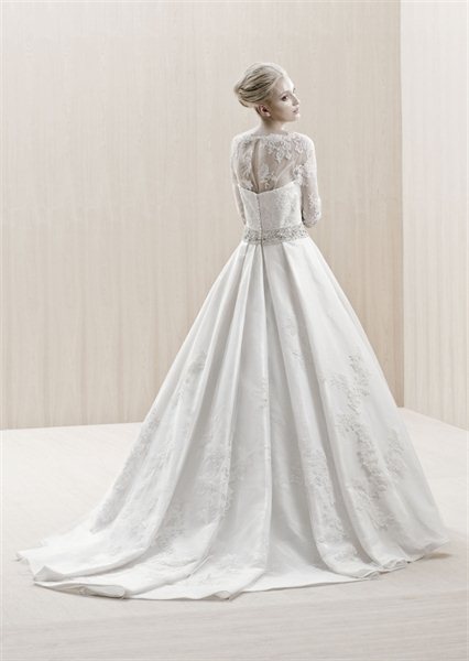Any Blue by Enzoani 16+ brides? :  wedding EnzoaniEnglandBack