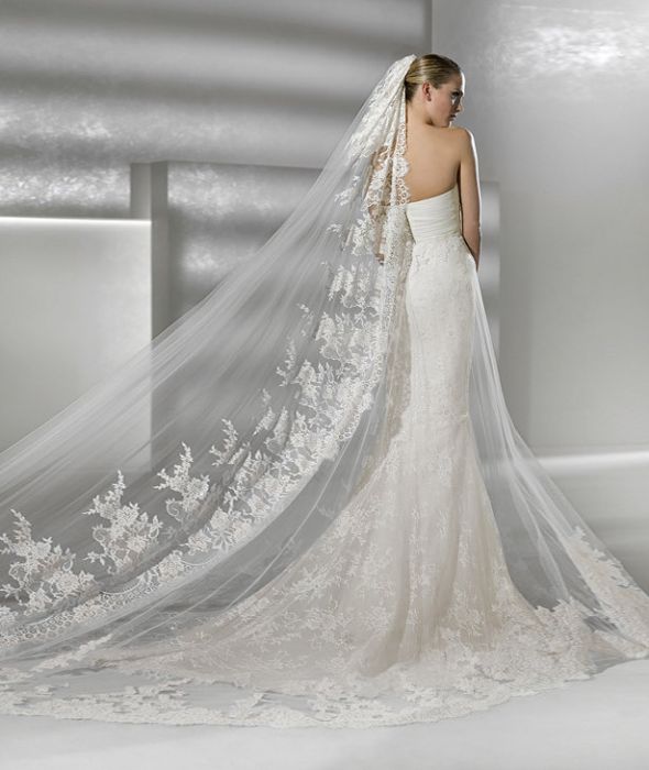 Will this style of dress look dated in a few years? :  wedding dress lace morbido tulle timeless Denia 2