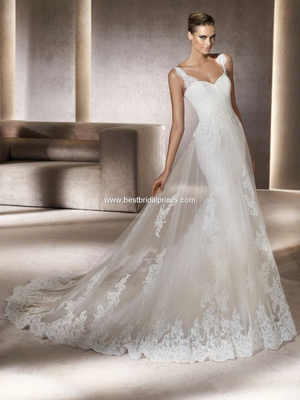 Will this style of dress look dated in a few years? :  wedding dress lace morbido tulle timeless Petunia 1