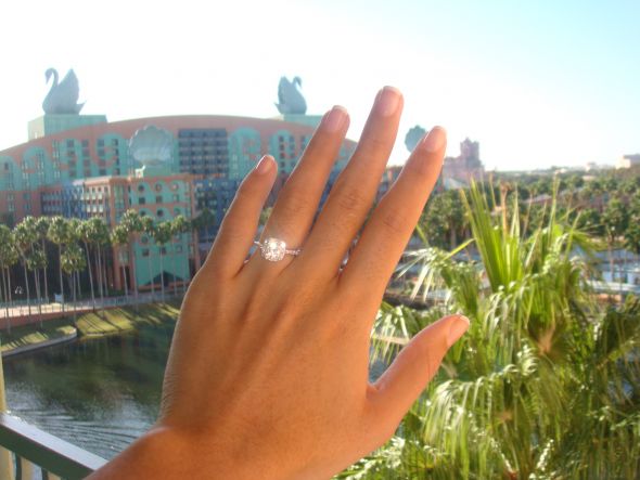 What clarity/color is your diamond? Post pictures please :) :  wedding color clarity diamonds 12 carat princess cut DSC02391
