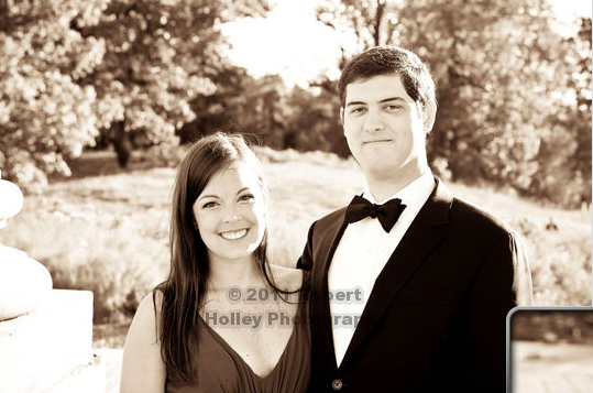 show me your TRADITIONAL ENGAGEMENT PICTURES! :  wedding traditional engagement pictures Screen Shot 2012 01 03 At 10.52.51 AM