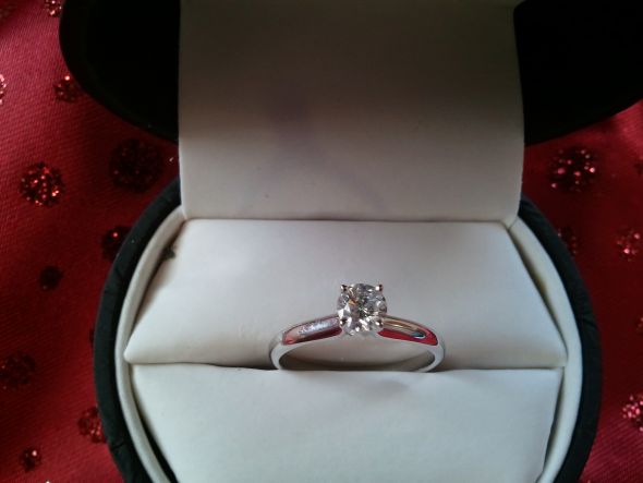 Newly engaged, first post. :  wedding e ring christmas proposal 2011 12 26 09.43.19