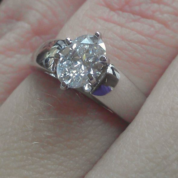 worldjewels.com engagement ring :  wedding world jewels engagement ring oval diamond solitaire Worldjewelsring