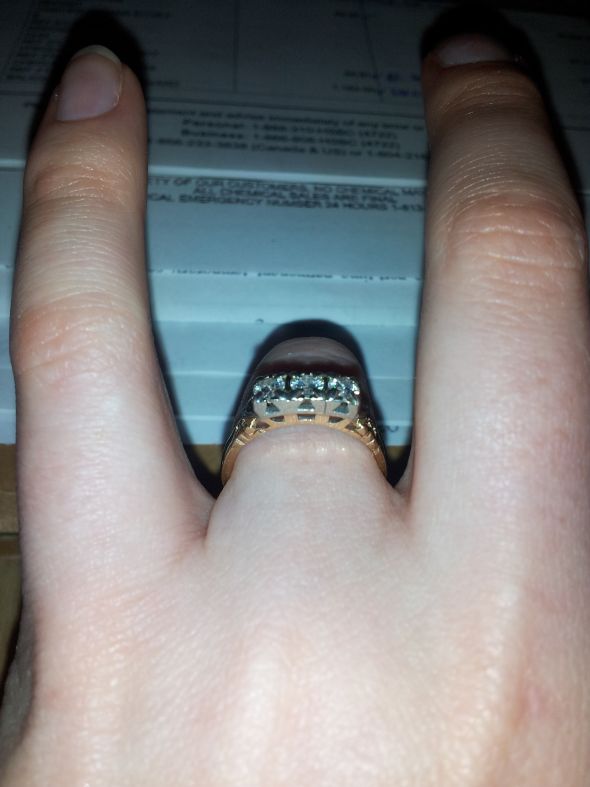 Have you got an HEIRLOOM engagement ring (or stone)? STORY! :  wedding ring engagement vintage heirloom diamond setting 20120112 091507