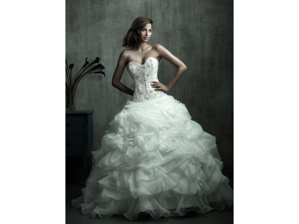 Calling all allure c170 brides or anyone who has tried it on! :  wedding allure c170 Allure Ball Gown C170 Ivory 2011 140910