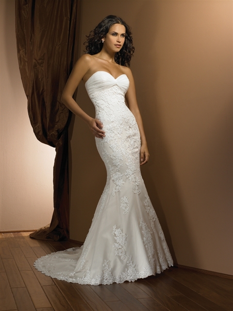 Budget brides with dresses under 1000! :  wedding dress 7 2302f
