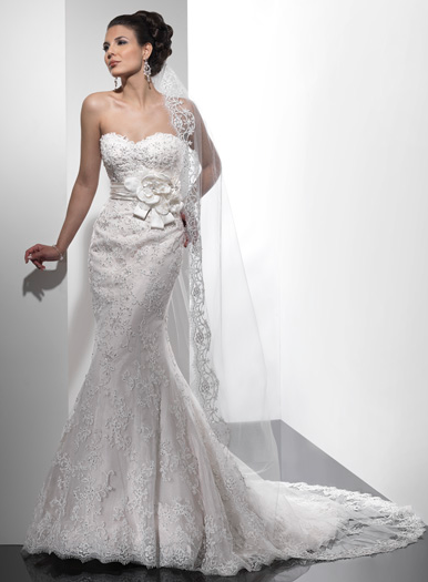 Searching for an all over lace wedding dress for less than $1,000. :  wedding gowns lace under 1000 Suzette Full