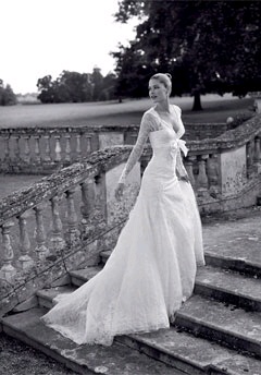 Help! Found Dream Dress but Unknown Designer :  wedding dream dress help unknown designer who makes wedding Lace Wedding Dress