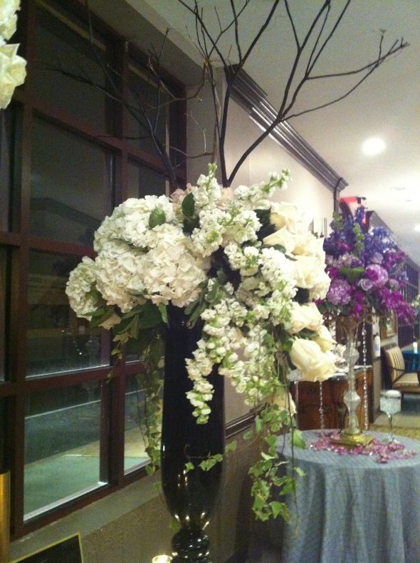 Flower Help :  wedding flowers white wedding centerpieces Arrangment