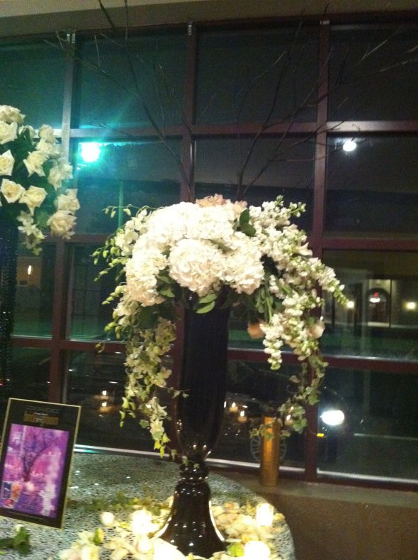 Flower Help :  wedding flowers white wedding centerpieces Arrangment2