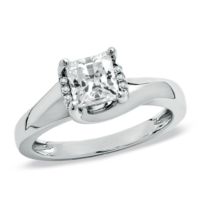 Show me your Princess Cut E-Rings 1 ct. or smaller!! :  wedding Myring