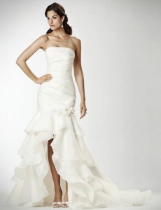 Need help finding this dress!!!! Please Help!!!! :  wedding identify find dress front slit Wedding Dresses Around The World 2 230x300
