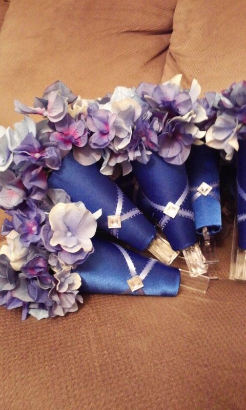 Aisle pew decorations