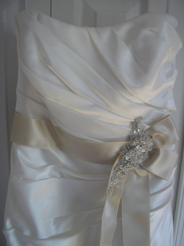 Ivory Wedding Dress wedding wedding dress ivory champagne veil teal black