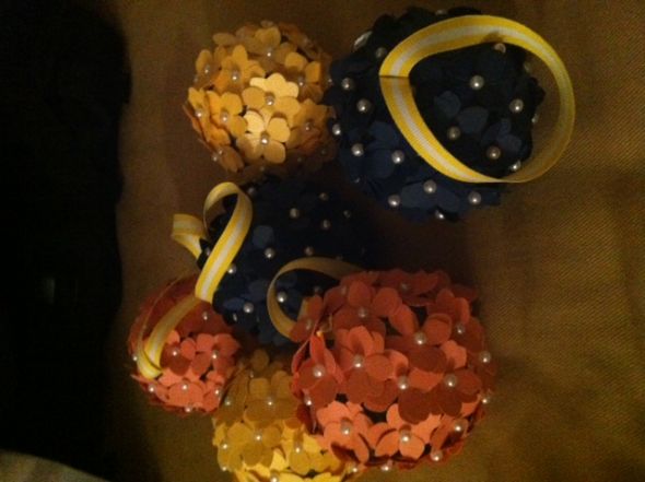 Do these look tacky or cheap? :  wedding diy flowers reception decor Photo 19