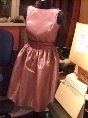 Sewing Bridesmaid dresses- have I lost my mind? :  wedding sewing tailoring craft diy retro vintage DSCF3353