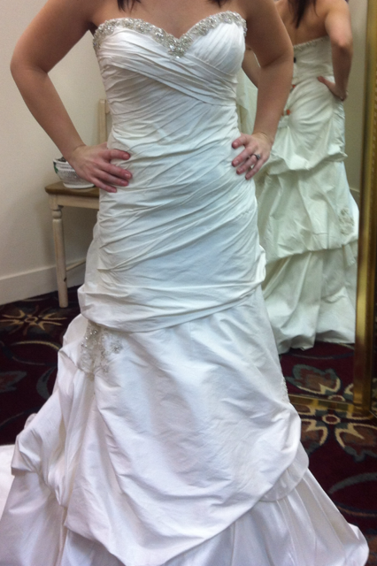Which dress?! 7 pictures. :  wedding which dress help decide maggie pronovias justin alexander Photo 41