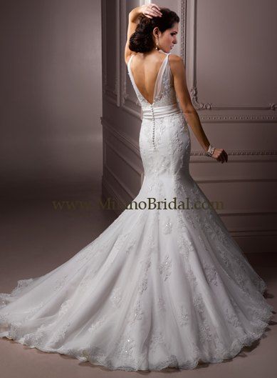 Maggie Sottero Quinlynn--what kind of bra to wear with it? :  wedding maggie sottero quinlynn low back bra bra undergarment bustier Maggie Sottero Quinlynn 02